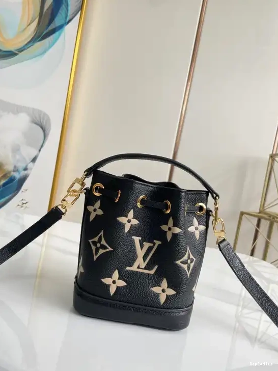 Cheap VUITTON NANO NOÉ LOUIS 0702